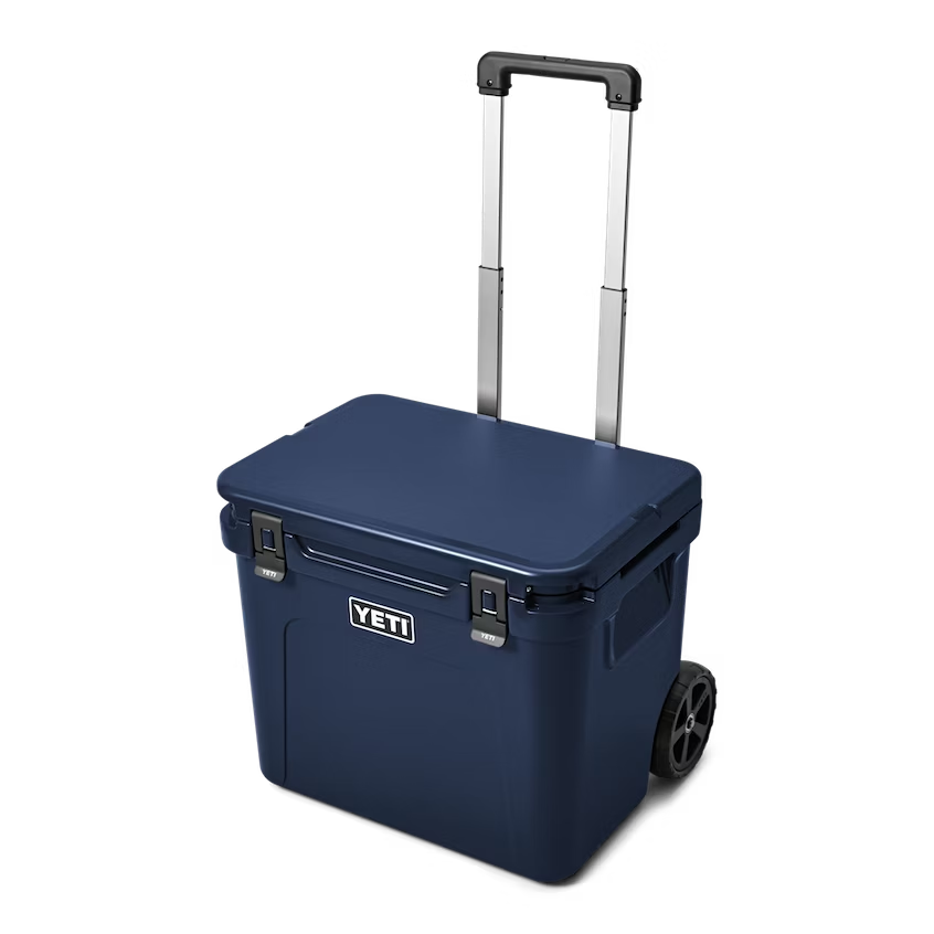 http://uk.yeti.com/cdn/shop/products/W-220022_site_studio_Hard_Cooler.png?v=1696950034