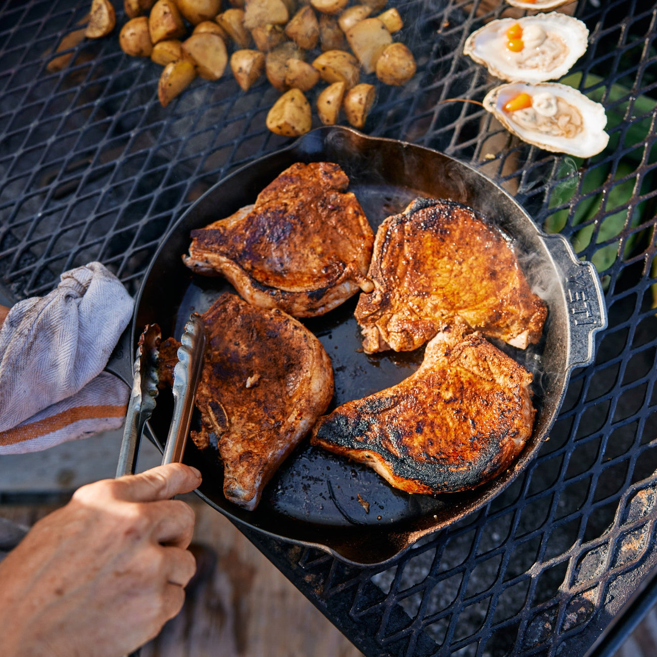 YETI™ Cast Iron Skillet