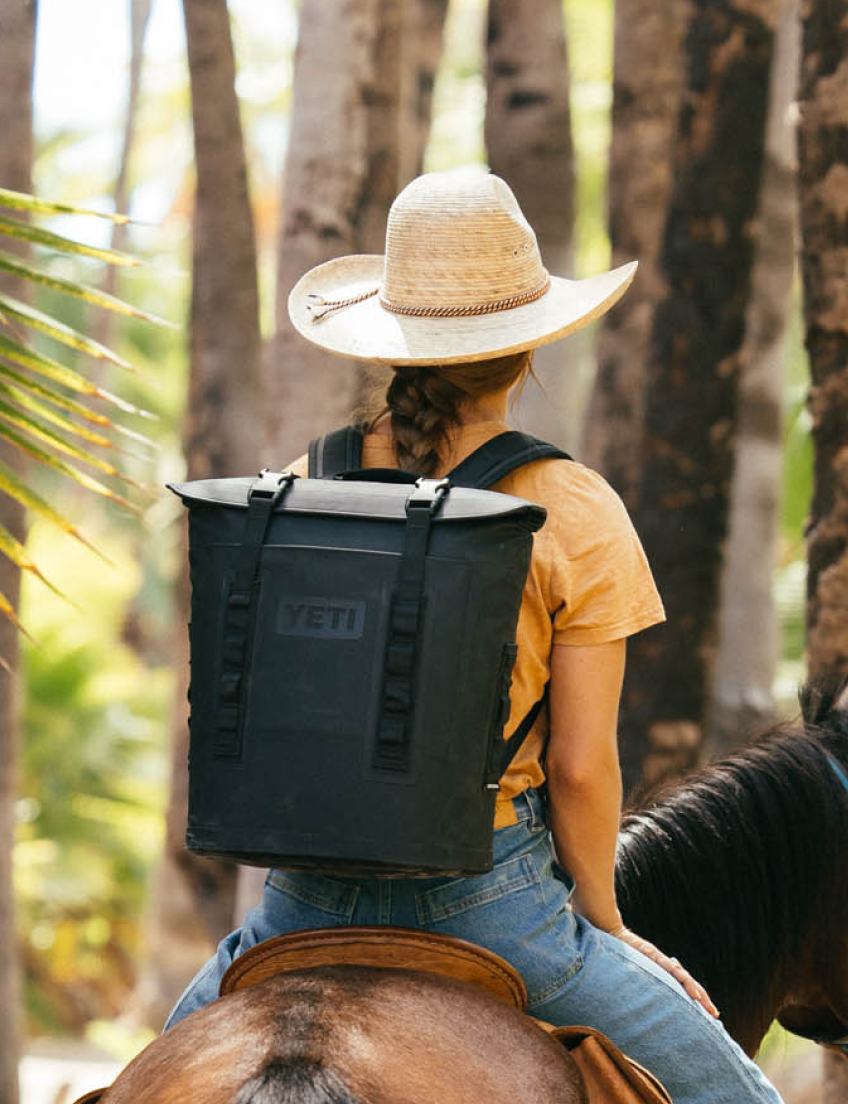 yeti cool.bag Hopper M12 Backpack Soft Cooler | Charcoal The YETI Hopper M20 is a backpack cooler that can carry up to 36 cans (only) of your favorite beverage (or 26 pounds of ice) while keeping your hands free YETI Hopper M20 Backpack Soft