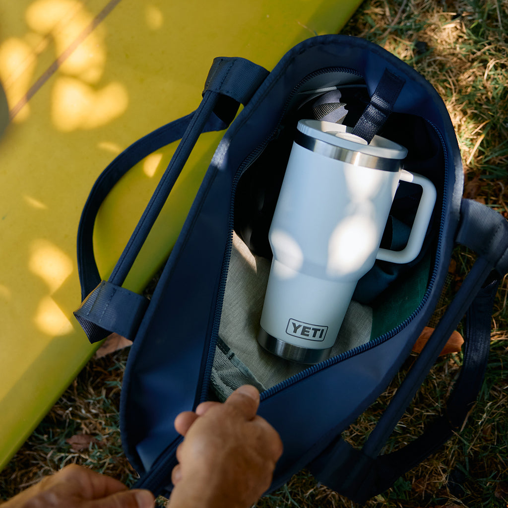 YETI Rambler 20oz Travel Mug 100% Leakproof