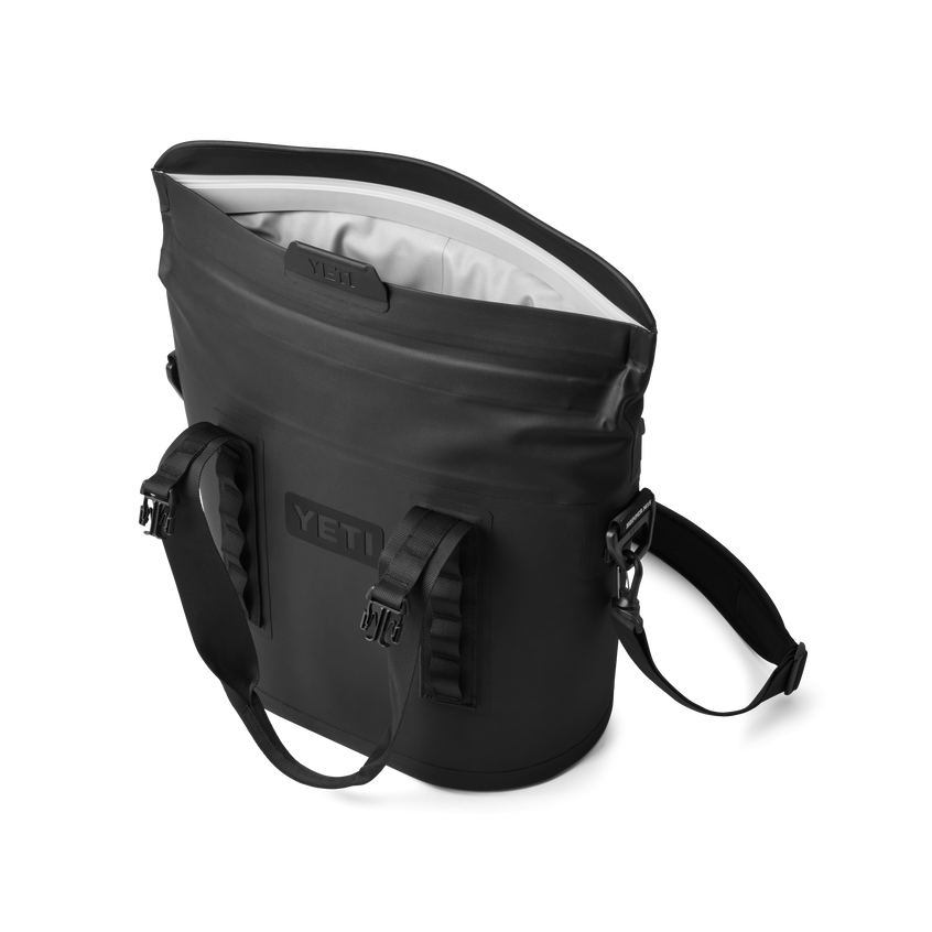 YETI Hopper® M15 Cool Bag Black