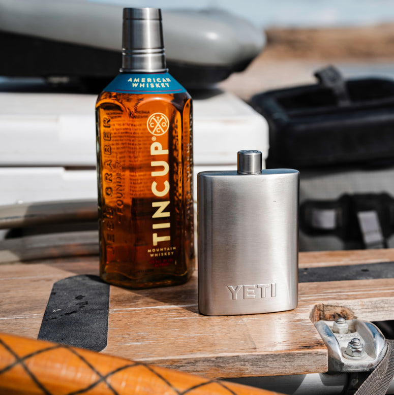 YETI Flask 18/8 Stainless Steel