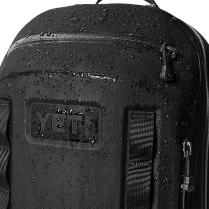 YETI CAYO™ 15L Backpack Black